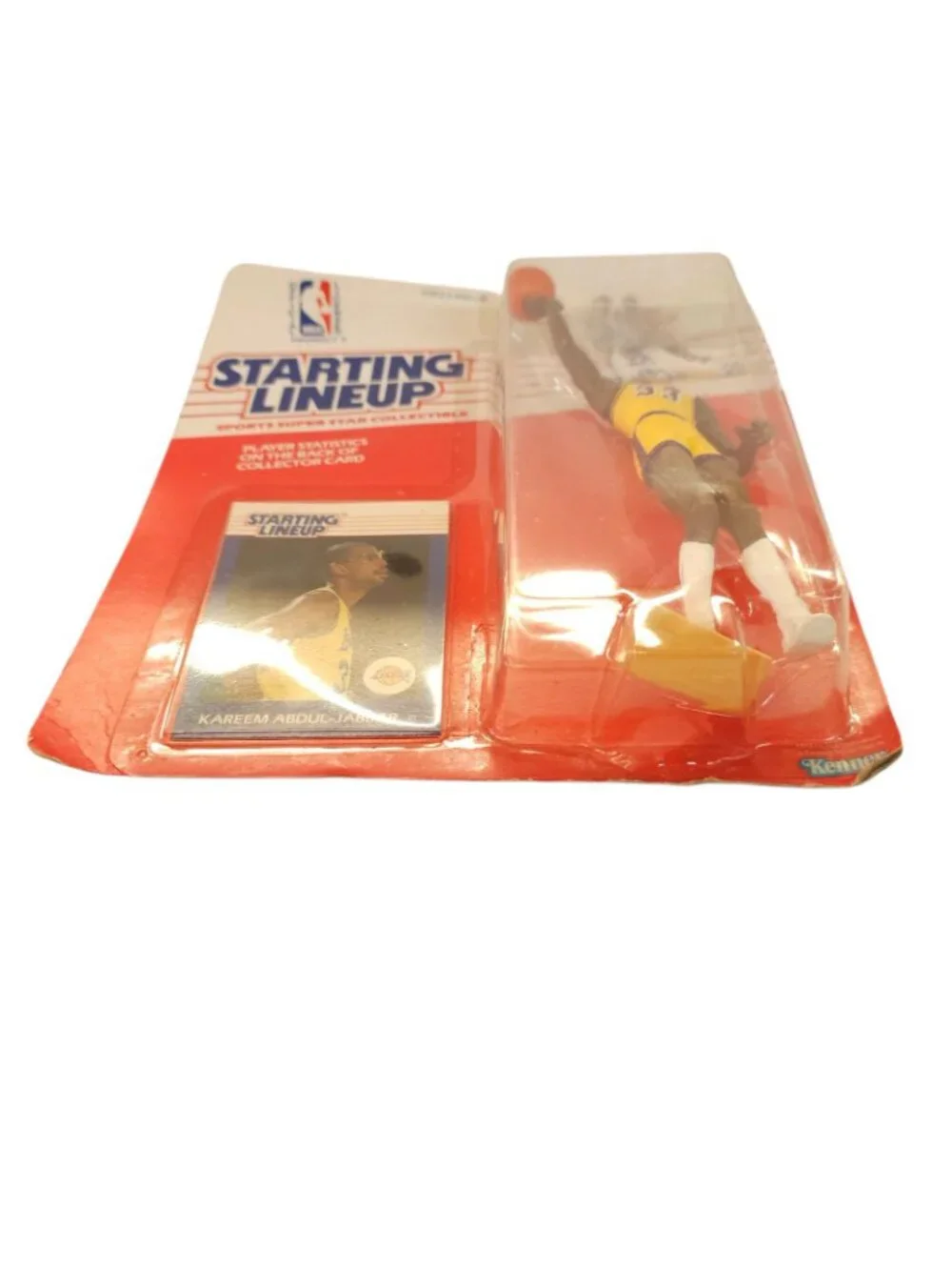 1988 Kenner Starting Lineup Kareem Abdul-Jabbar LA Lakers Figure Card NOC Sealed